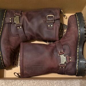 Dr. Martens Anistone Hi Women’s Boot